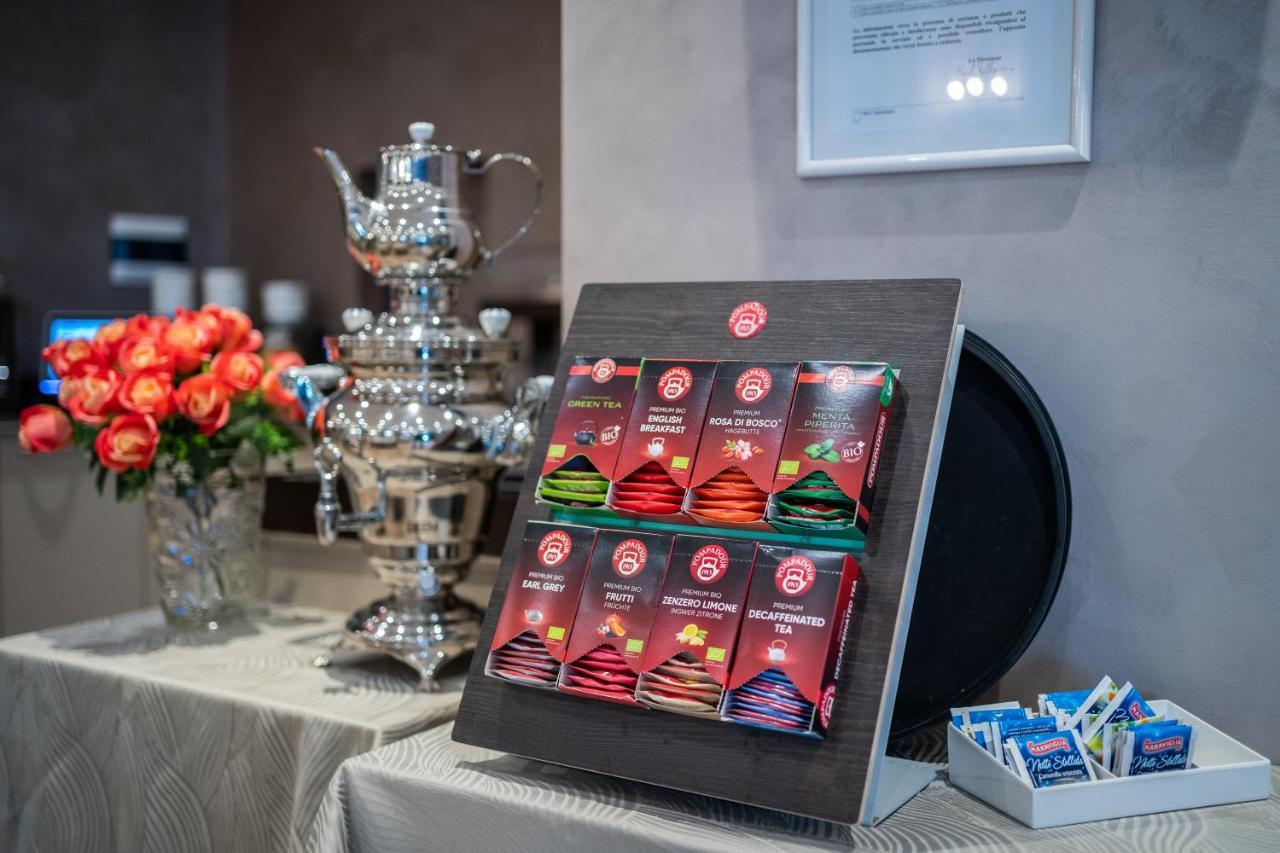 Hotel Globo Suite-Correnti Hotels Санремо Экстерьер фото