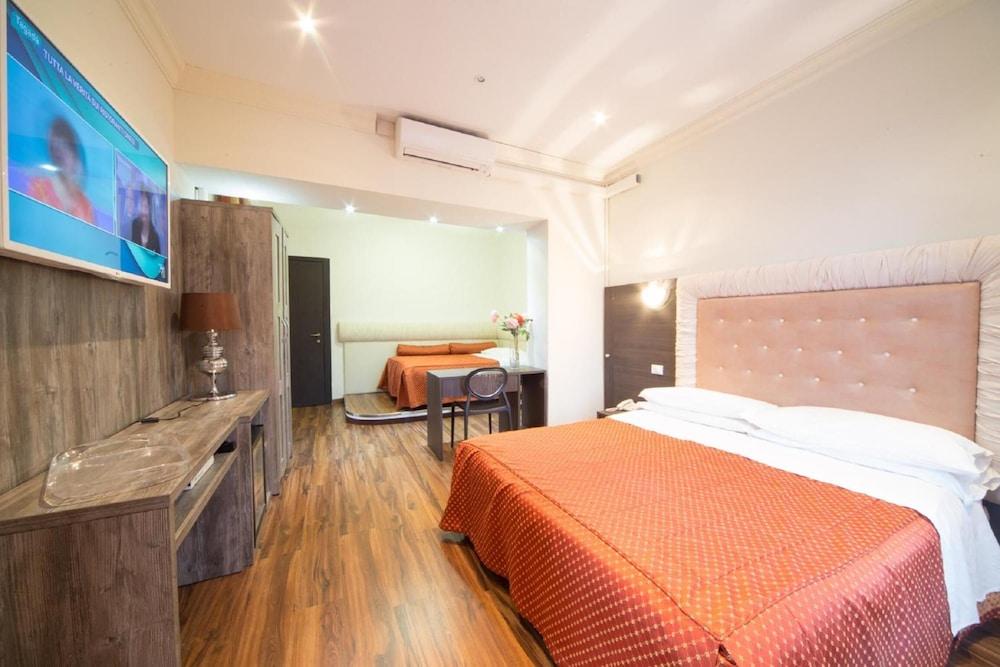 Hotel Globo Suite-Correnti Hotels Санремо Экстерьер фото