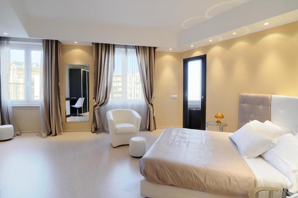 Hotel Globo Suite-Correnti Hotels Санремо Экстерьер фото